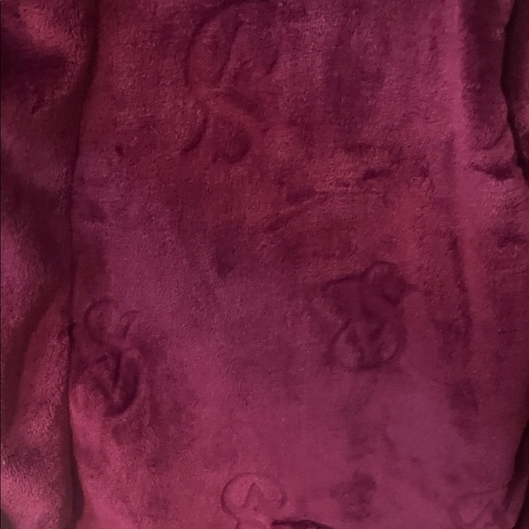 Victoria's Secret Burgundy Robe - Picture 5 of 9